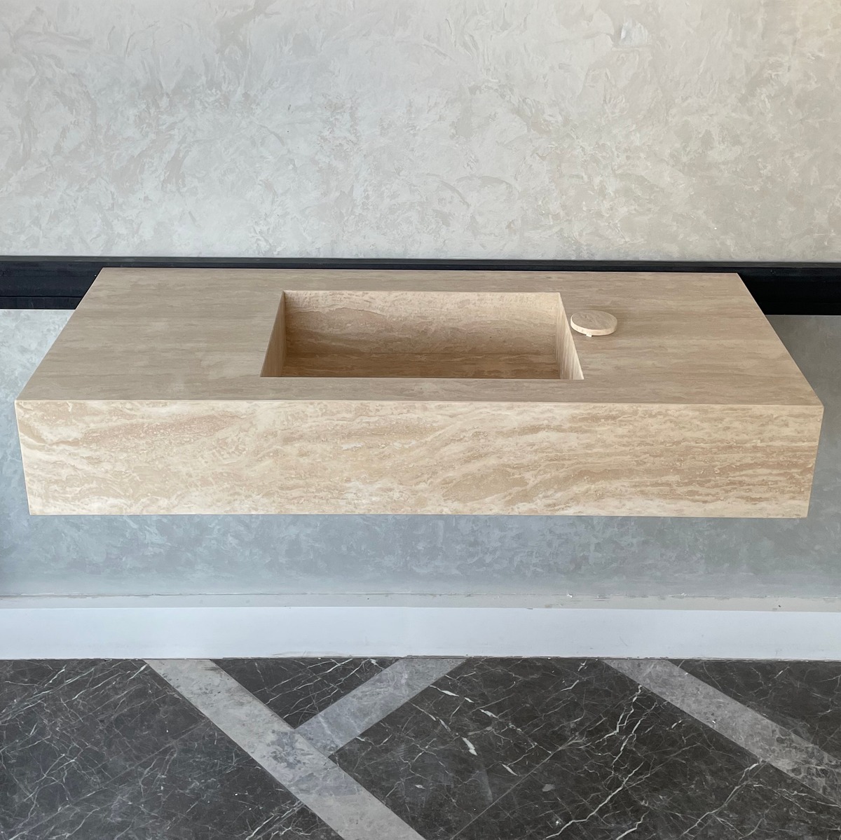 Handmade Vein Cut Travertine Sink: Custom Beige Bathroom Vanity (TR-094)