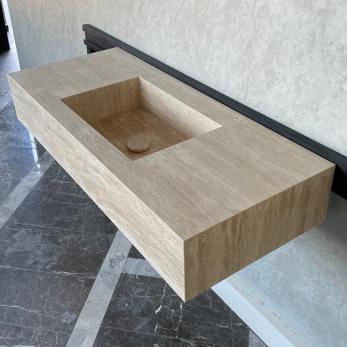 Handmade Vein Cut Travertine Sink: Custom Beige Bathroom Vanity (TR-094)