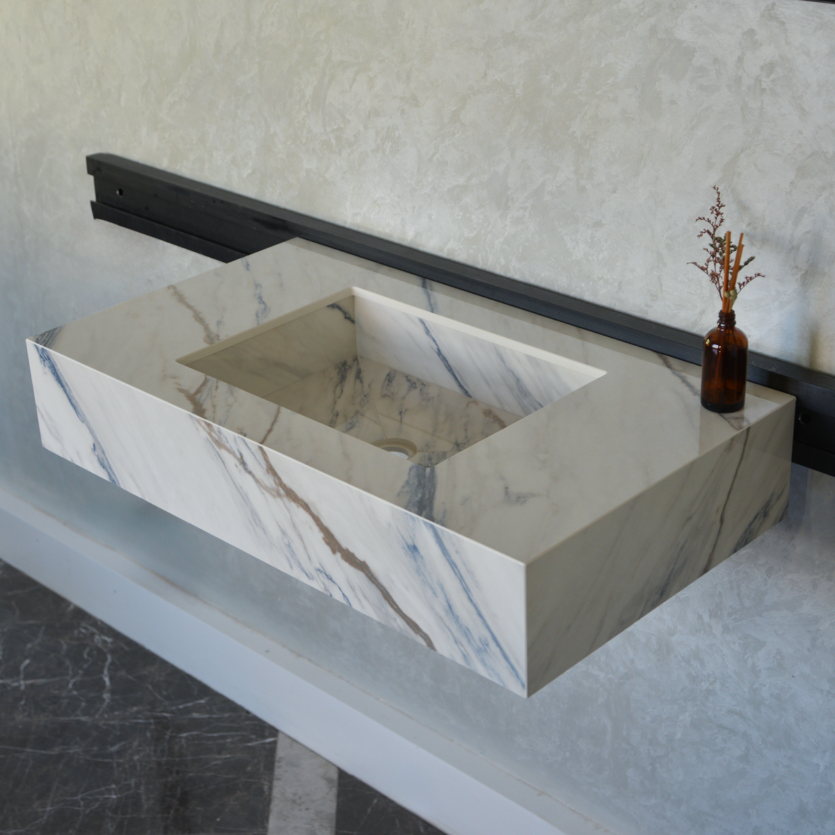 HANDCRAFTED DEKTON ONIRIKA TRANCE ENGINEERED PORCELAIN SINK (ES-035)