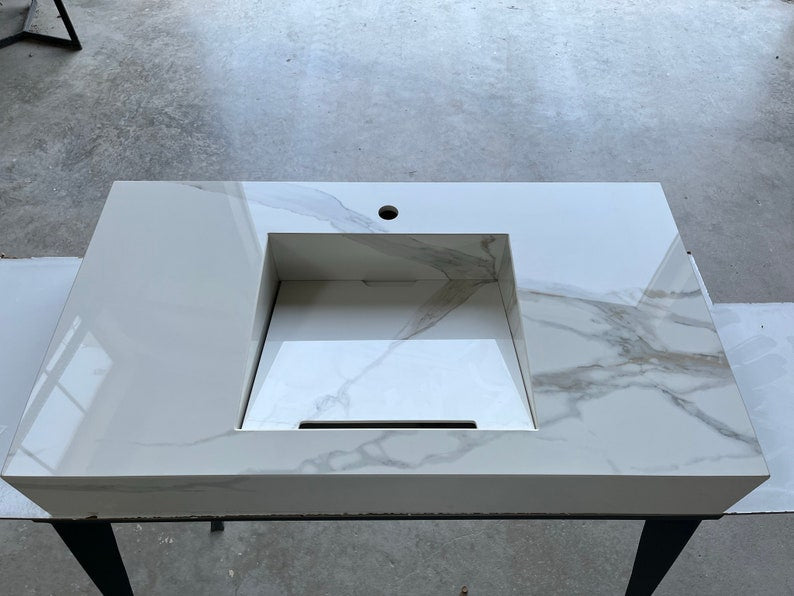 Porcelain Sink (ES-058)
