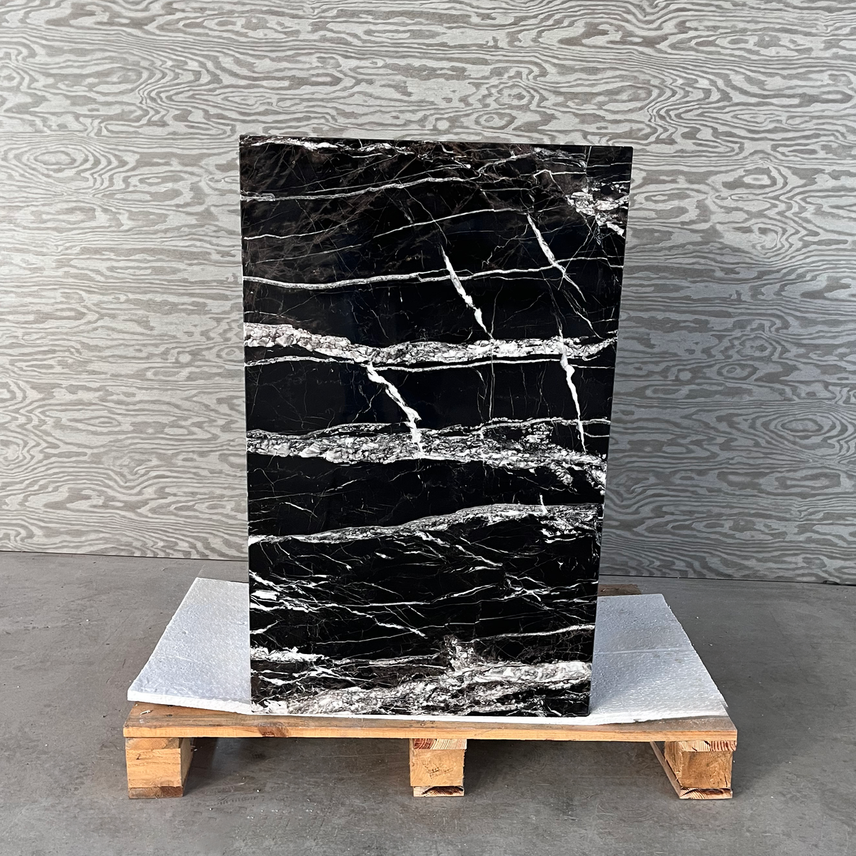 HANDCRAFTED CUSTOM PEDESTAL ALEXANDRA BLACK MARBLE SINK (NS-151)